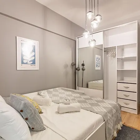 Flat Near Attractions In Nisantasi Apartment