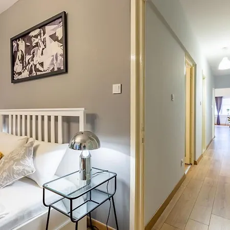 Flat Near Attractions In Nisantasi *