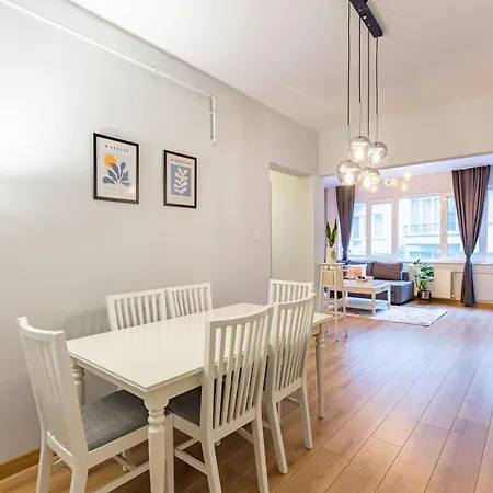 Flat Near Attractions In Nisantasi Апартаменты Стамбул