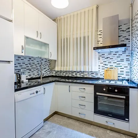 Central Flat Near Top Attractions In Nisantasi Апартаменты