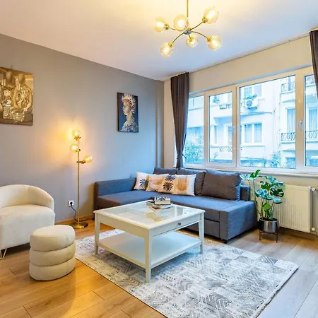 Апартаменты Central Flat Near Top Attractions In Nisantasi Стамбул