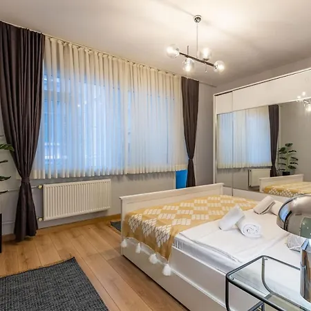 Central Flat Near Top Attractions In Nisantasi * Стамбул